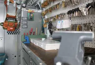 Burnsville MN Locksmith Store Burnsville, MN 952-679-7409 - 2-Mobile-Locksmith